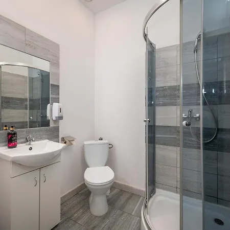 70s Business Aparthotel