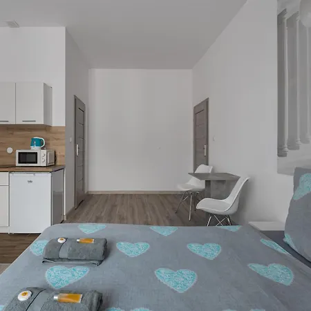 Apartahotel 70s Business