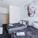 70s Business Aparthotel