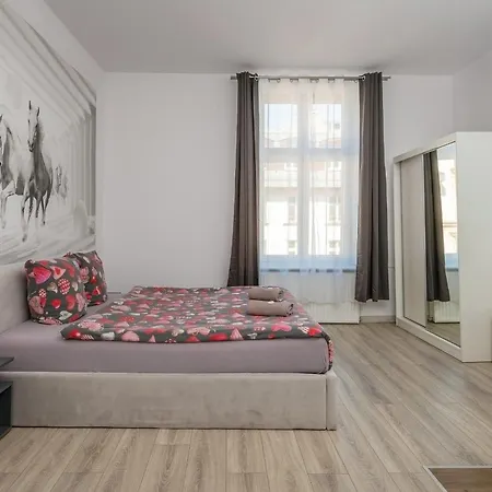 70s Business 아파트호텔