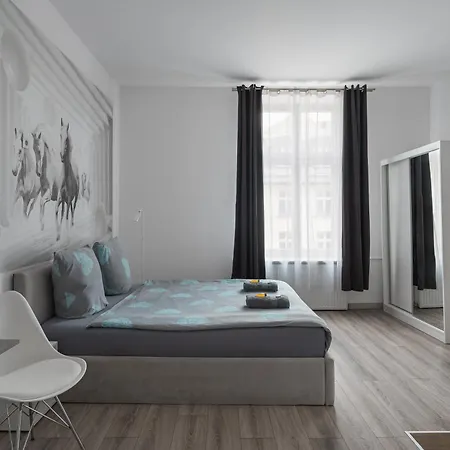 아파트호텔 70s Business 3*