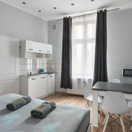 70s Business 아파트호텔